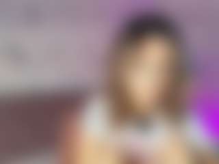 Live cam show with Emylie sexy body - Cock Rating on Camming Site