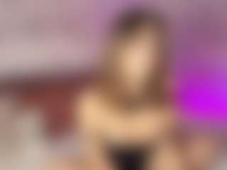 Emylie sexy body's Live Sex Cam Show