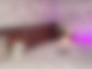 Emylie sexy body's Live Sex Cam Show