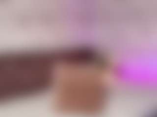 Emylie sexy body's Live Sex Cam Show