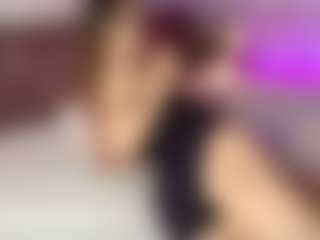Emylie sexy body's Live Sex Cam Show