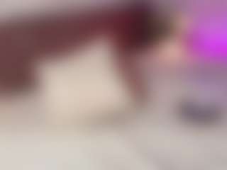 Emylie sexy body's Live Sex Cam Show