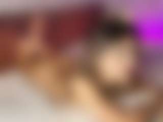 Emylie sexy body's Live Sex Cam Show