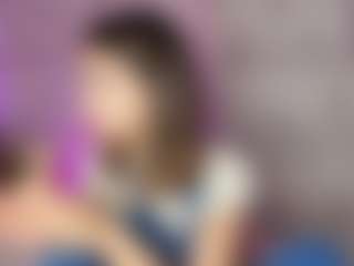 Emylie sexy body's Live Sex Cam Show
