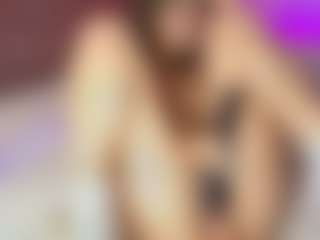 Emylie sexy body's Live Sex Cam Show