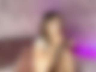 Emylie sexy body's Live Sex Cam Show