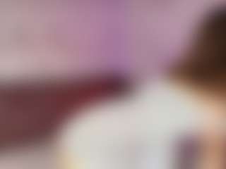 Emylie sexy body's Live Sex Cam Show