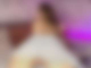 Emylie sexy body's Live Sex Cam Show