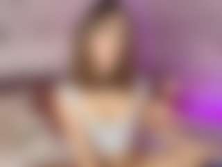 Emylie sexy body's Live Sex Cam Show
