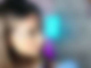 Emylie sexy body's Live Sex Cam Show