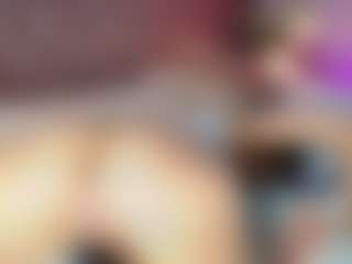 Emylie sexy body's Live Sex Cam Show