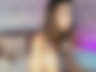 Emylie sexy body's Live Sex Cam Show
