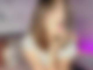 Emylie sexy body's Live Sex Cam Show