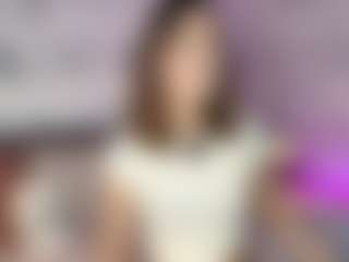 Emylie sexy body's Live Sex Cam Show