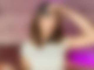 Live cam show with Emylie sexy body - Blonde Hair HD on Dare Cams