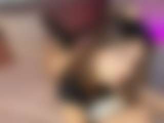Emylie sexy body's Live Sex Cam Show
