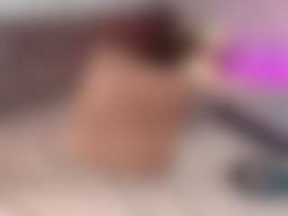 Emylie sexy body's Live Sex Cam Show
