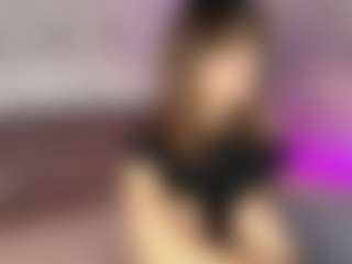 Emylie sexy body's Live Sex Cam Show