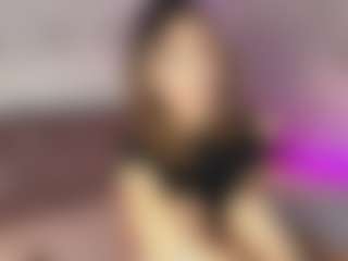 Emylie sexy body's Live Sex Cam Show