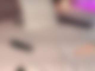 Emylie sexy body's Live Sex Cam Show