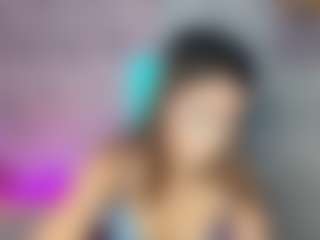 Emylie sexy body's Live Sex Cam Show