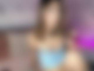 Emylie sexy body's Live Sex Cam Show
