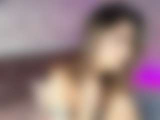 Emylie sexy body's Live Sex Cam Show