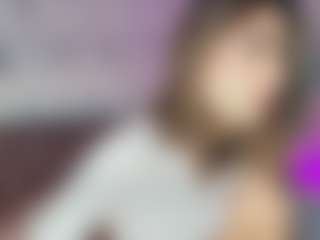 Emylie sexy body's Live Sex Cam Show