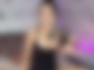 Emylie sexy body's Live Sex Cam Show