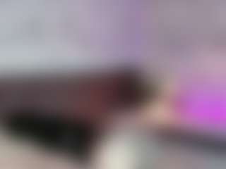 Emylie sexy body's Live Sex Cam Show