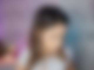 Emylie sexy body's Live Sex Cam Show