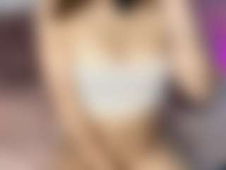 Emylie sexy body's Live Sex Cam Show