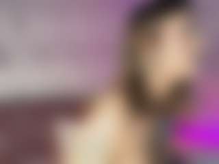 Emylie sexy body's Live Sex Cam Show