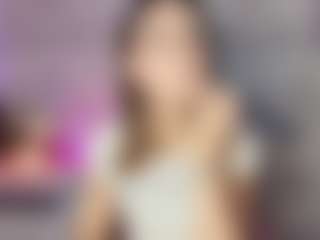 Emylie sexy body's Live Sex Cam Show