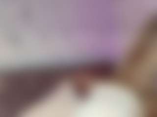 Emylie sexy body's Live Sex Cam Show