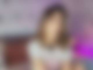 Live cam show with Emylie sexy body - Cute on Soda Cam