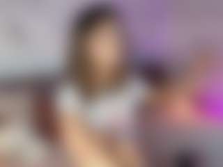 Emylie sexy body's Live Sex Cam Show