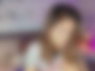 Emylie sexy body's Live Sex Cam Show