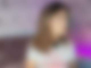 Emylie sexy body's Live Sex Cam Show
