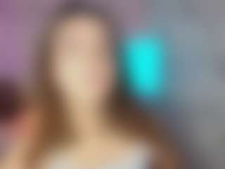 Emylie sexy body's Live Sex Cam Show