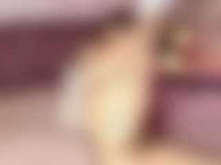 Live cam show with Emylie sexy body - Small Tits Young Adult on Milfs Live
