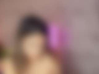 Live cam show with Emylie sexy body - Blonde Hair Petite on liverealitysex.com