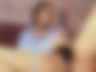 Emylie sexy body's Live Sex Cam Show