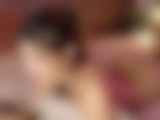 Emylie sexy body's Live Sex Cam Show