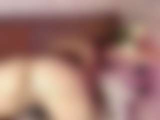 Emylie sexy body's Live Sex Cam Show