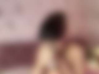 Emylie sexy body's Live Sex Cam Show