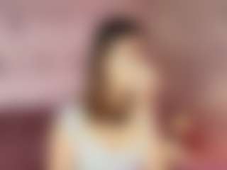 Emylie sexy body's Live Sex Cam Show