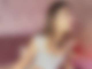 Emylie sexy body's Live Sex Cam Show