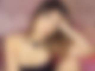 Emylie sexy body's Live Sex Cam Show