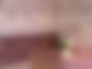 Emylie sexy body's Live Sex Cam Show